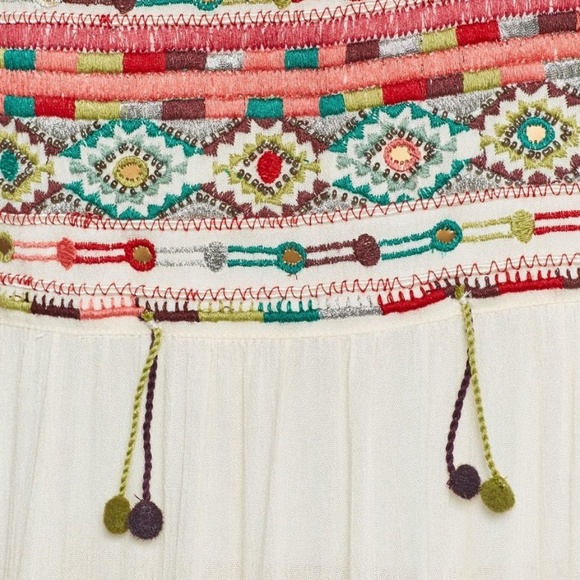 Embroidered Long Waistcoat PomPoms Ecru Cream - Picture 7 of 8